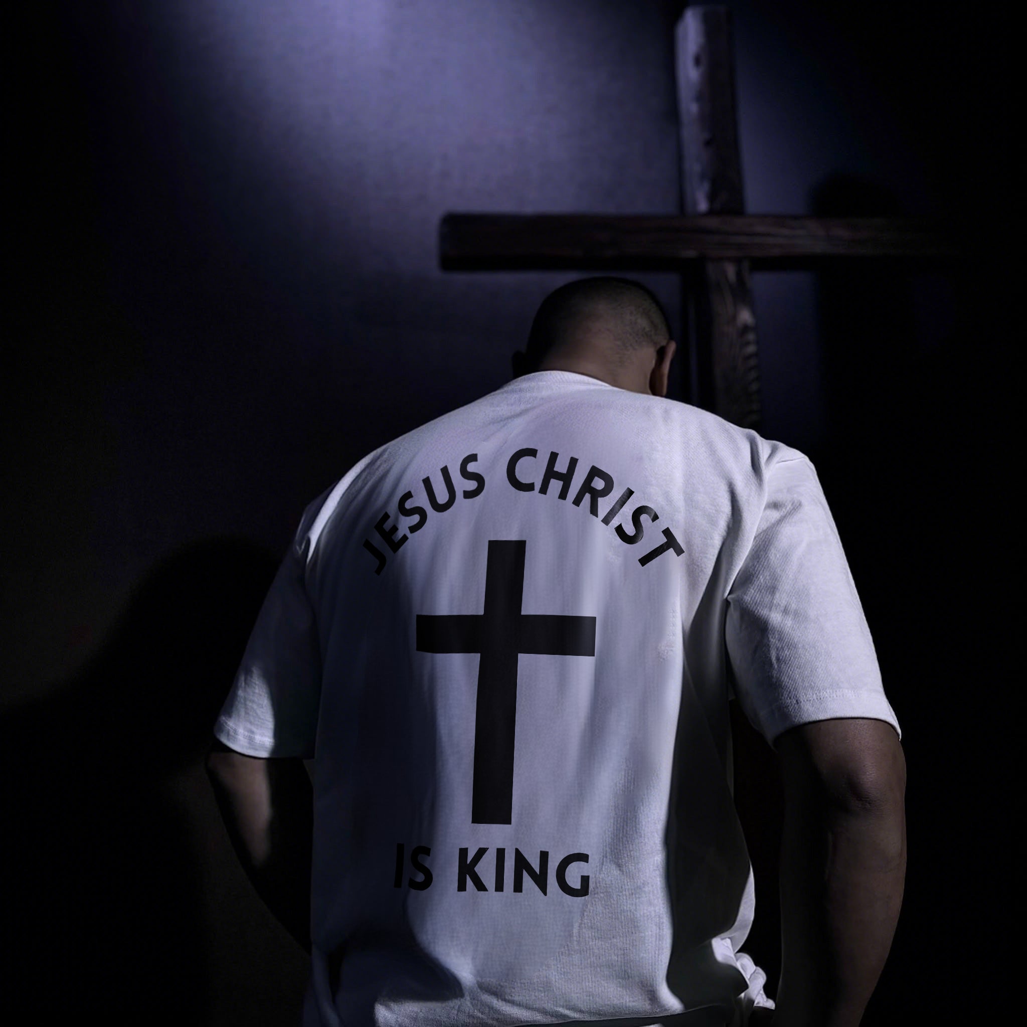 Jesus Christ Is King Prined Men's T-shirt