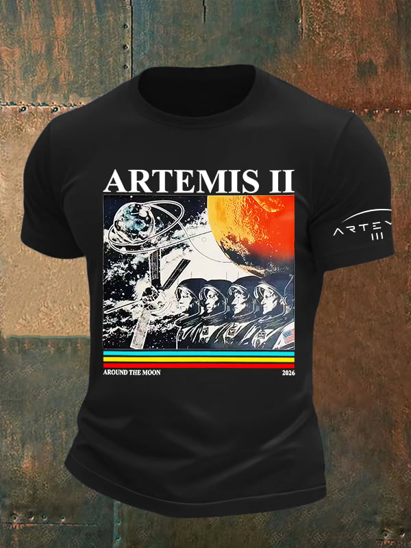 Men's Lunar Landing Character Print T-Shirt