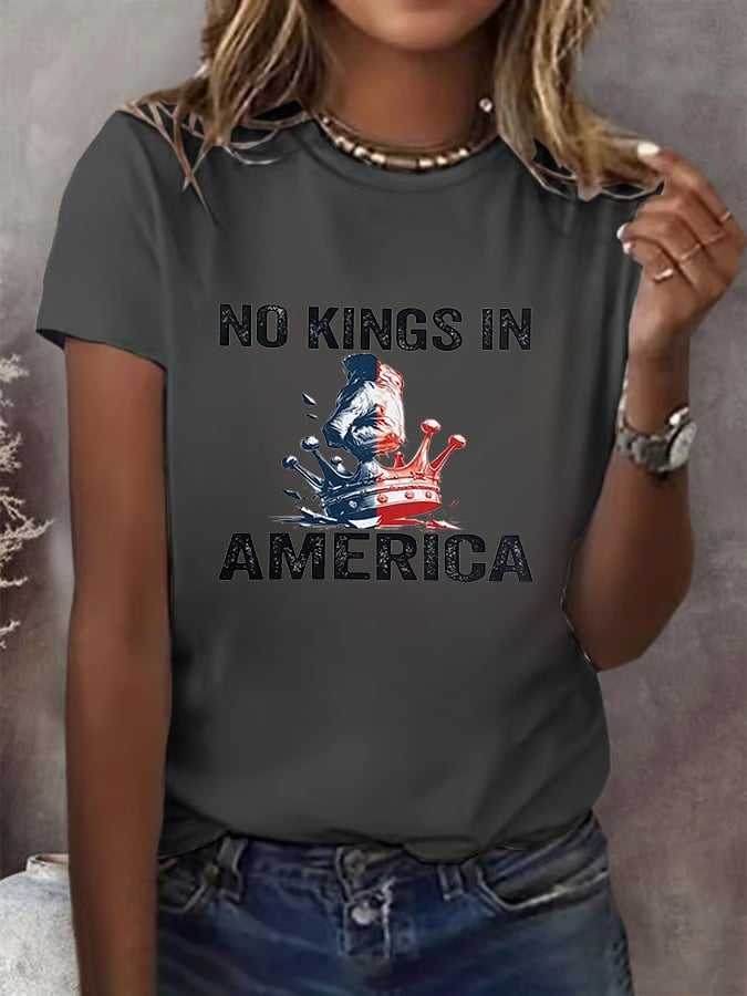 No Kings In America Print T-shirt