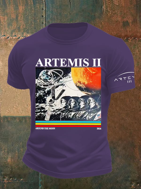 Men's Lunar Landing Character Print T-Shirt