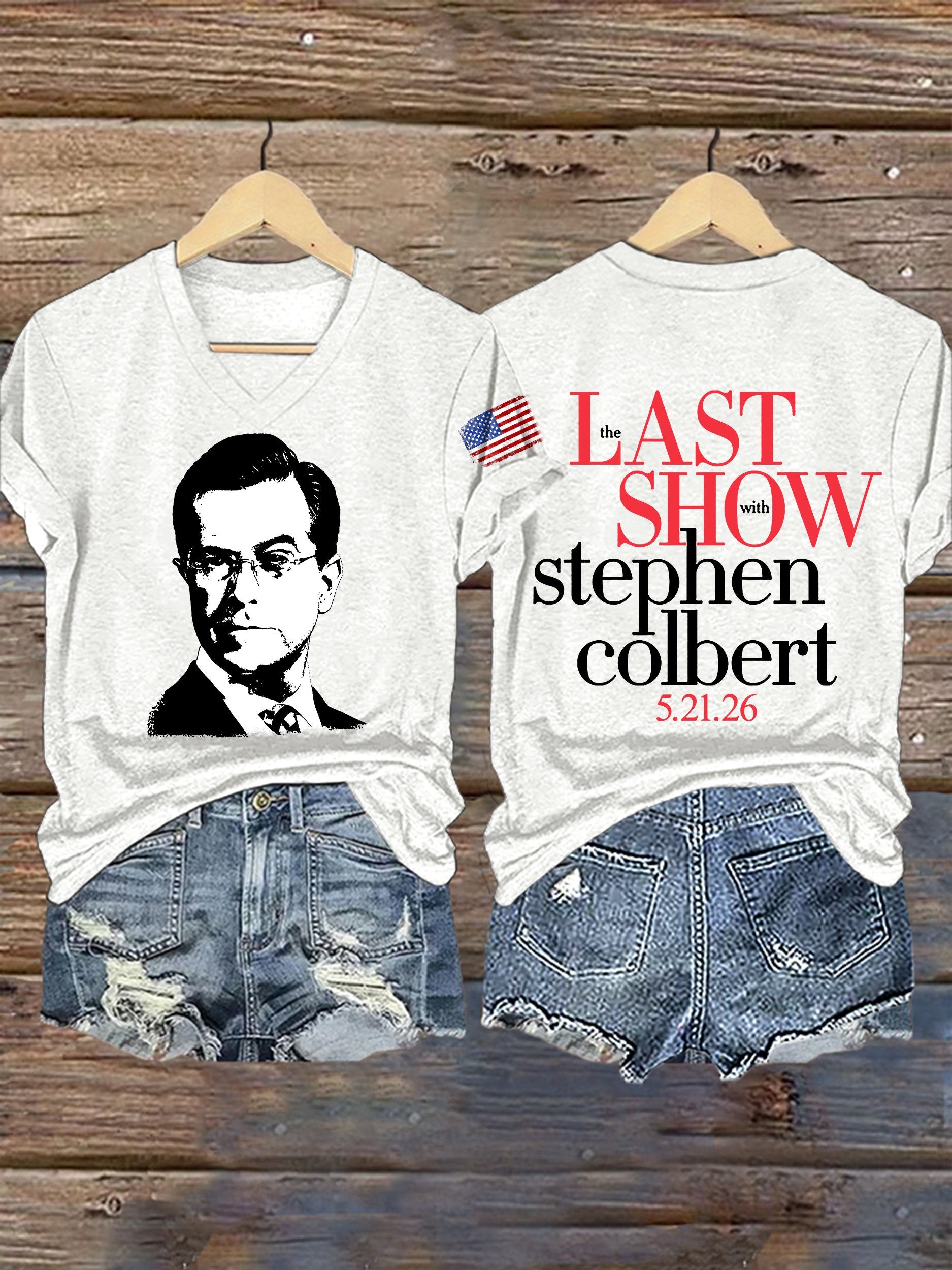 V-Neck Retro Last Show 05.21.2026 Print T-Shirt