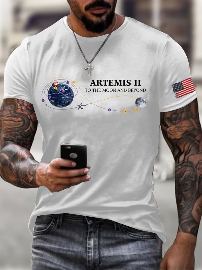 Men's To The Moon And Beyond Print Round Neck T-shirt